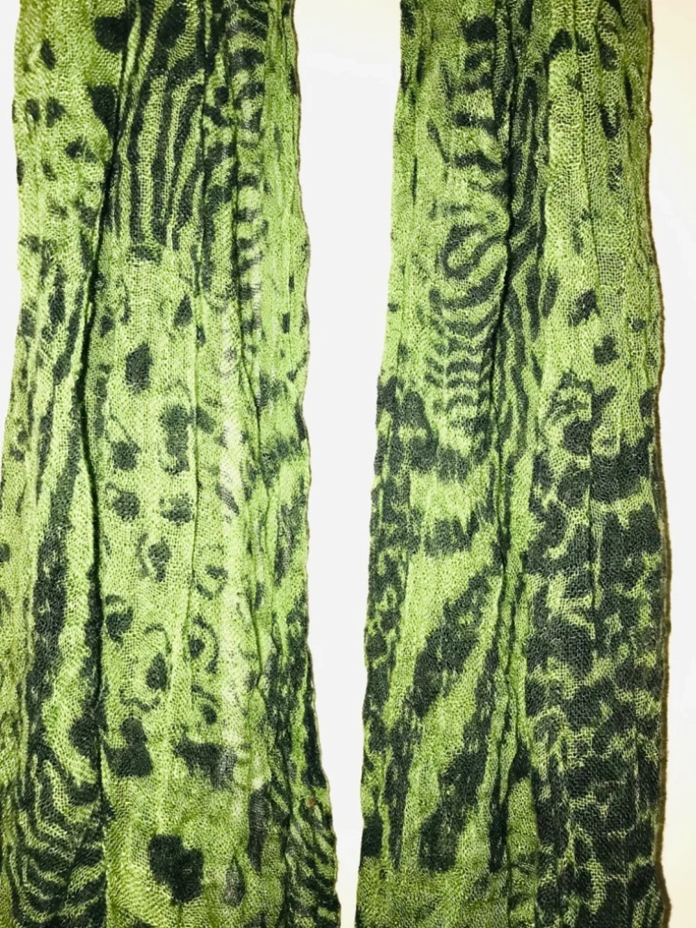 Y2K Black Green Tiger Animal Print Lightweight Fringe Scarf Indie Sleaze 2010s